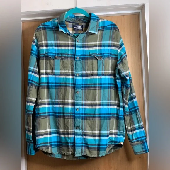 The North Face Shirt,L - Picture 2 of 4
